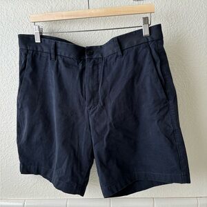 Men’s everlane shorts (sz 35)